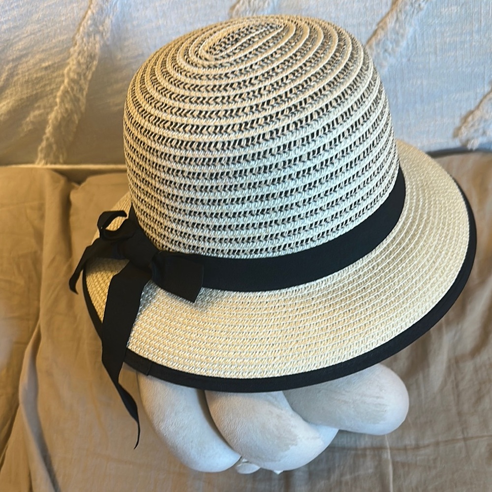 Stetson Cream and Black Straw Hat with Ribbon